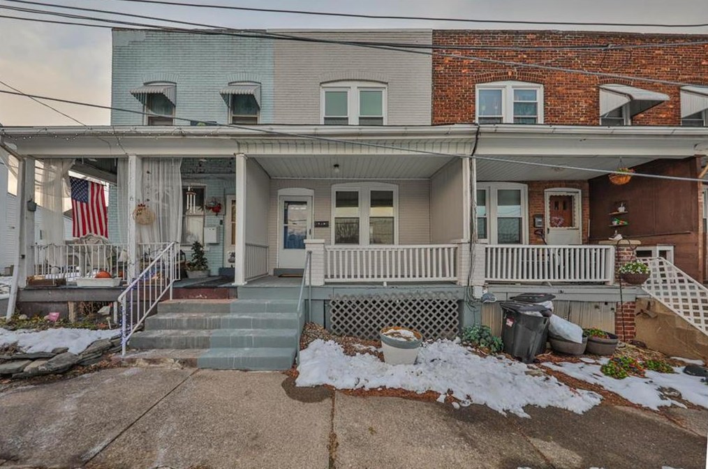 425 Wall St, Bethlehem PA  18018-6120 exterior