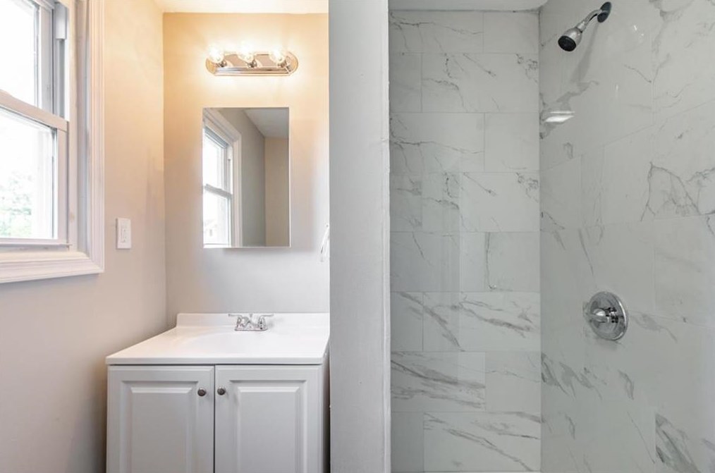 1240 Pembroke Rd, Bethlehem PA  18017-7028 exterior