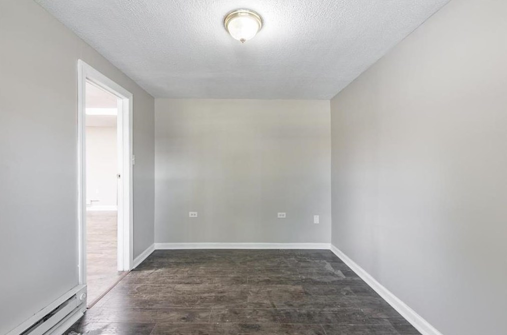 1240 Pembroke Rd, Bethlehem PA  18017-7028 exterior