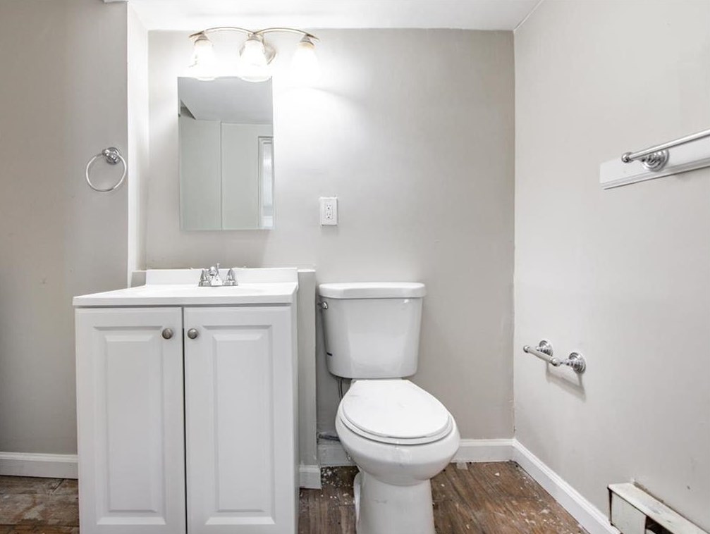 1240 Pembroke Rd, Bethlehem PA  18017-7028 exterior