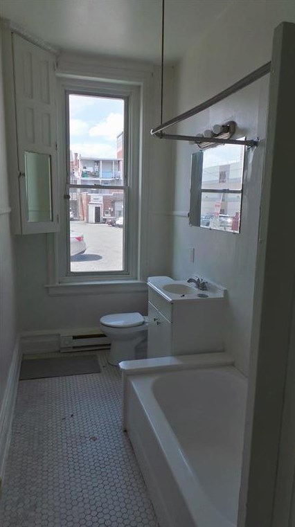 25 10th St, Allentown PA  18101-1116 exterior