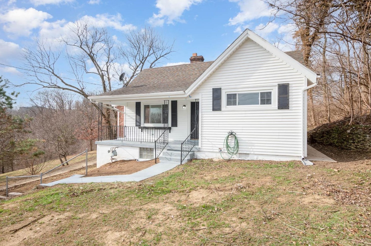 1117 Seymour Ave, Cincinnati OH  45216-1839 exterior