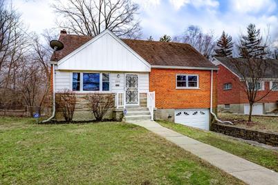 1063 Roxie Ln - Photo 1