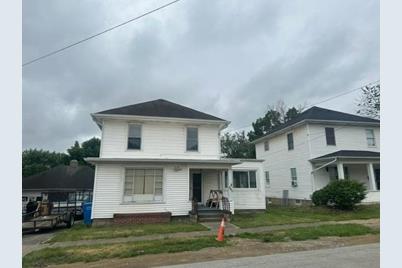 241 S West St Hillsboro OH 45133 MLS 1776243 Coldwell Banker