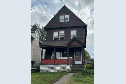 1911 Clarion Ave - Photo 1
