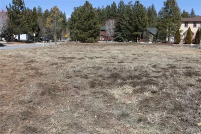 275 Meadow Circle N, Big Bear Lake, CA 92315 - Photo 1