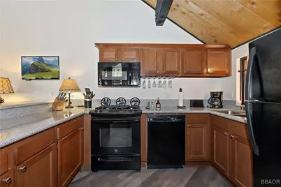 41935 Switzerland #100, Big Bear Lake, CA 92315 - Photo 17