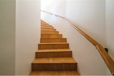 721 Chillon Drive, Lake Arrowhead, CA 92325 - Photo 7