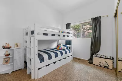 38634 N Shore Drive, Fawnskin, CA 92333 - Photo 23