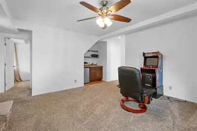 38634 N Shore Drive, Fawnskin, CA 92333 - Photo 5