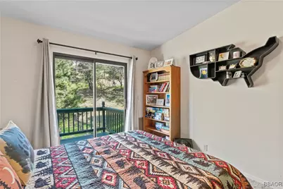 29278 Pine Drive, Lake Arrowhead, CA 92321 - Photo 27