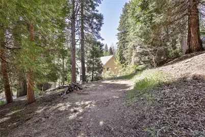 26316 Ca-189 Highway, Twin Peaks, CA 92391 - Photo 37