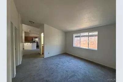 443 Holmes Lane, Sugarloaf, CA 92386 - Photo 11