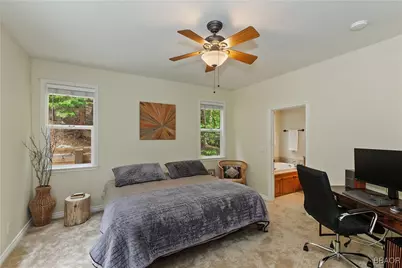 28589 Shenandoah Drive, Lake Arrowhead, CA 92352 - Photo 15