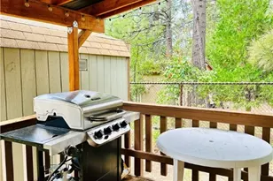 560 Lakewood Ln, Big Bear Lake, CA 92315 - Photo 19