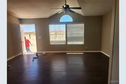 60824 Stagemans Road, Landers, CA 92285 - Photo 5