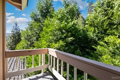 27495 Cedarwood Drive, Lake Arrowhead, CA 92317 - Photo 15