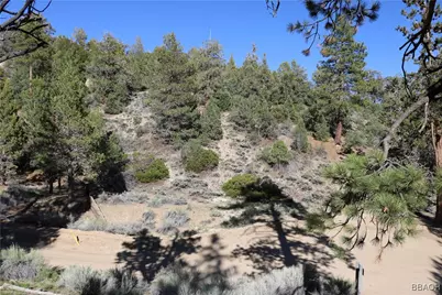 21 Holcomb Valley Road, Fawnskin, CA 92333 - Photo 3
