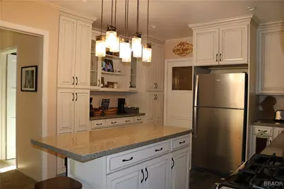 21 Holcomb Valley Road, Fawnskin, CA 92333 - Photo 5