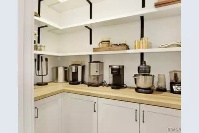 826 Pine Meadow Court, Big Bear Lake, CA 92315 - Photo 15