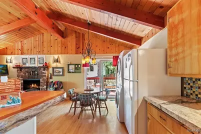 732 Tulip Drive, Green Valley Lake, CA 92341 - Photo 13