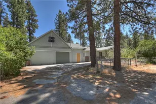 228 E Country Club Blvd, Big Bear City, CA 92314 - Photo 37