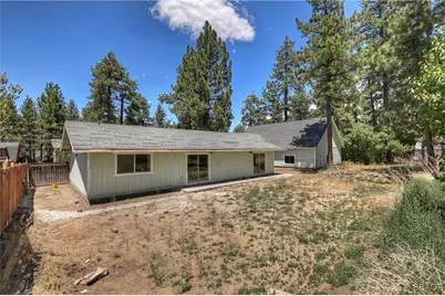 228 E Country Club Boulevard, Big Bear City, CA 92314 - Photo 31