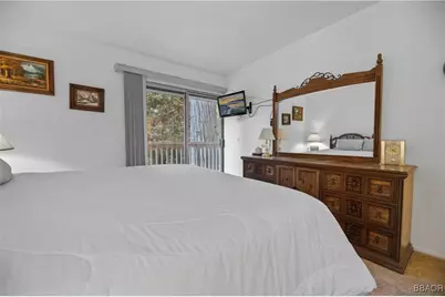 103 Rockledge Lane #103, Lake Arrowhead, CA 92352 - Photo 9