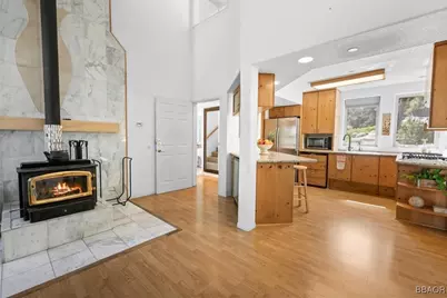 38512 North Shore Drive, Big Bear City, CA 92333 - Photo 19