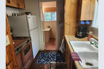 2481 Spruce Drive, Arrowbear, CA 92382 - Photo 5