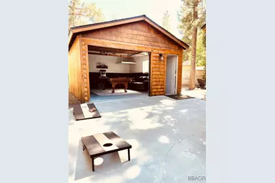 516 Irving Way, Big Bear City, CA 92314 - Photo 17