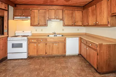 171 W Meadow Lane, Big Bear City, CA 92314 - Photo 7