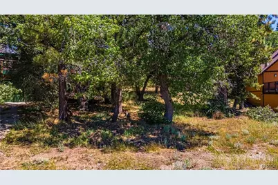 1483 Lassen Drive, Big Bear Lake, CA 92315 - Photo 15