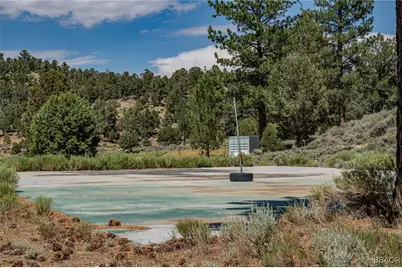 550 Eagle Ridge Lane, Big Bear City, CA 92314 - Photo 13