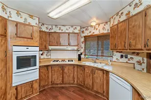 391 Montclair Dr, Big Bear City, CA 92314 - Photo 11