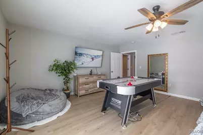 1204 E Country Club Boulevard, Big Bear City, CA 92314 - Photo 29