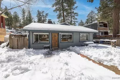 1204 E Country Club Boulevard, Big Bear City, CA 92314 - Photo 1