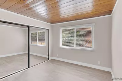 412 San Bernardino Avenue, Sugarloaf, CA 92386 - Photo 15