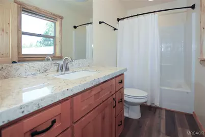 365 Santa Barbara Avenue, Sugarloaf, CA 92386 - Photo 19