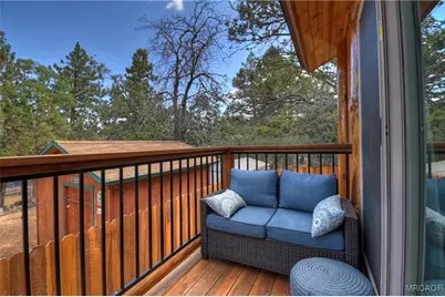 365 Santa Barbara Avenue, Sugarloaf, CA 92386 - Photo 21