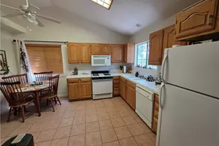 26478 Thunderbird Dr, Lake Arrowhead, CA 92352 - Photo 21