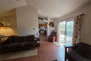 26478 Thunderbird Dr, Lake Arrowhead, CA 92352 - Photo 15