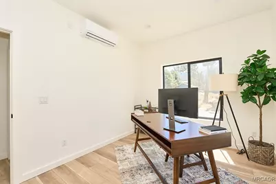 850 Central, Big Bear City, CA 92314 - Photo 31