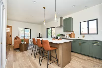 850 Central, Big Bear City, CA 92314 - Photo 9