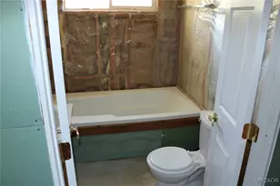 1247 Piney Ridge Pl, Fawnskin, CA 92333 - Photo 19