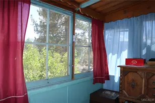 14 Lakeview Tract, Fawnskin, CA 92333 - Photo 23