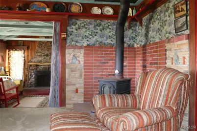 14 Lakeview Tract, Fawnskin, CA 92333 - Photo 11