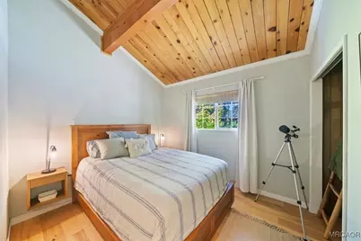 39934 Forest Road, Big Bear Lake, CA 92315 - Photo 23