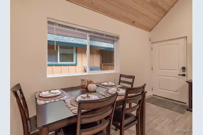 253 Imperial Avenue, Sugarloaf, CA 92386 - Photo 7