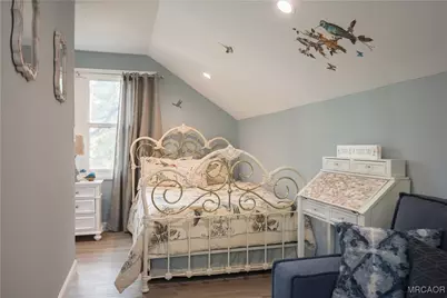 195 Elgin Road, Big Bear Lake, CA 92315 - Photo 23